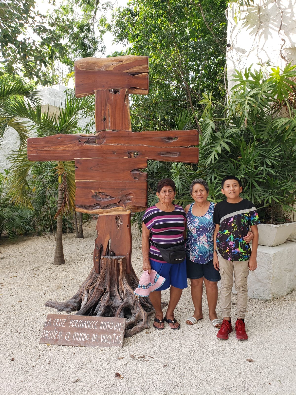 TOUR A CANCÚN: SANTUARIO DE MARÍA DESATADORA DE NUDOS Y PLAYA CARACOL - Imagen 8